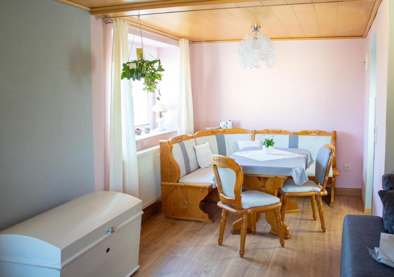 Ferienwohnung Am Kugelbaum Lunzenau Luaran gambar