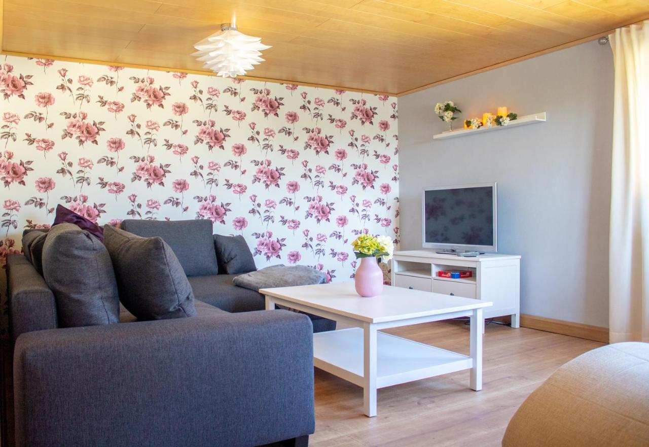 Ferienwohnung Am Kugelbaum Lunzenau Luaran gambar