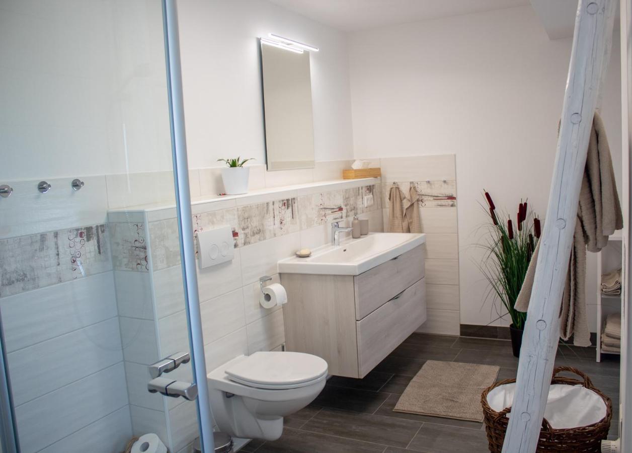 Ferienwohnung Am Kugelbaum Lunzenau Luaran gambar